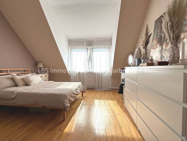 Wohnung zur Miete 950 € 4 Zimmer 102 m² frei ab 01.06.2026 Alt-Saarbrücken Saarbrücken 66117