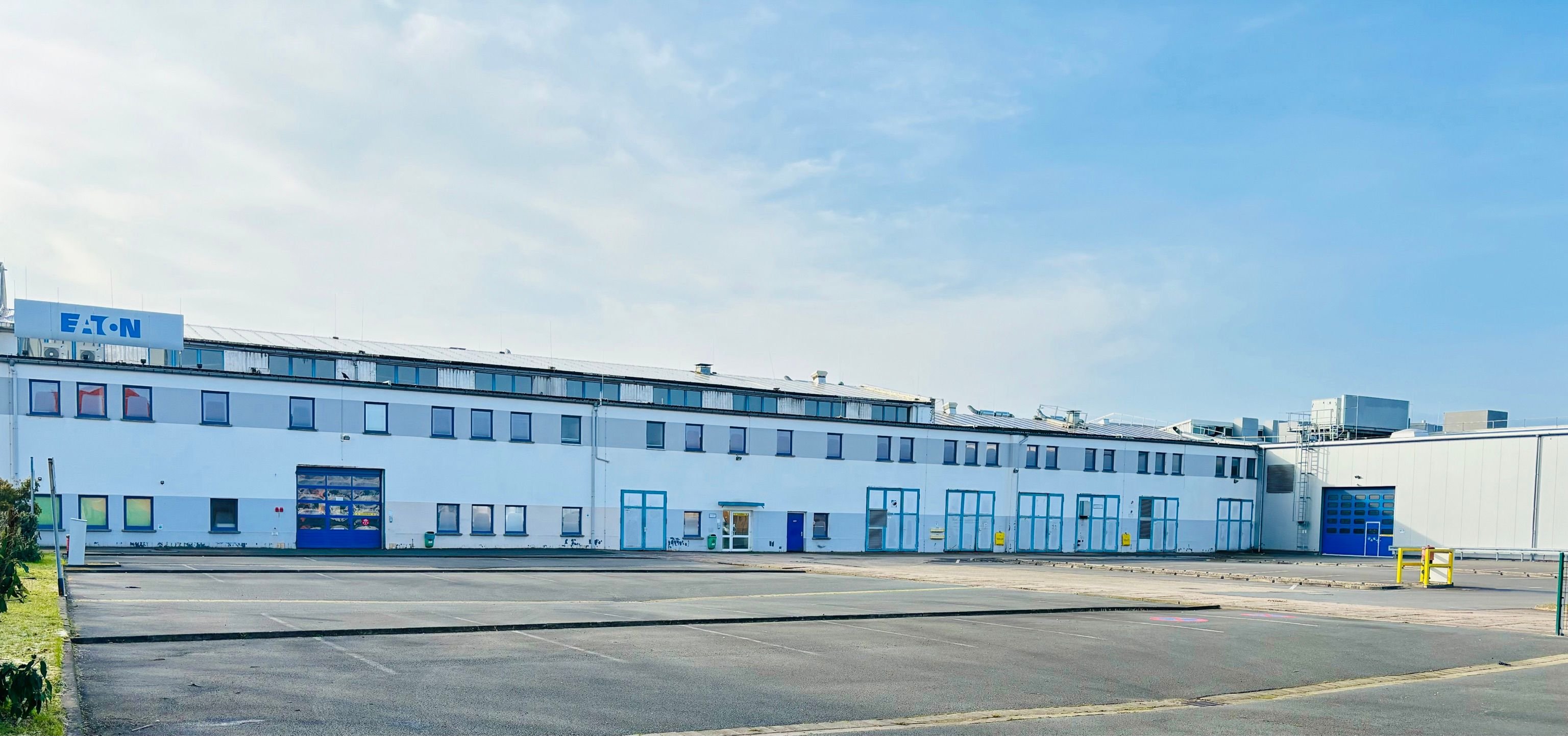 Logistikzentrum zum Kauf provisionsfrei als Kapitalanlage geeignet 12.165 m²<br/>Fläche 21.780 m²<br/>Grundstück ab 1.000 m²<br/>Teilbarkeit Nordhausen Nordhausen 99734