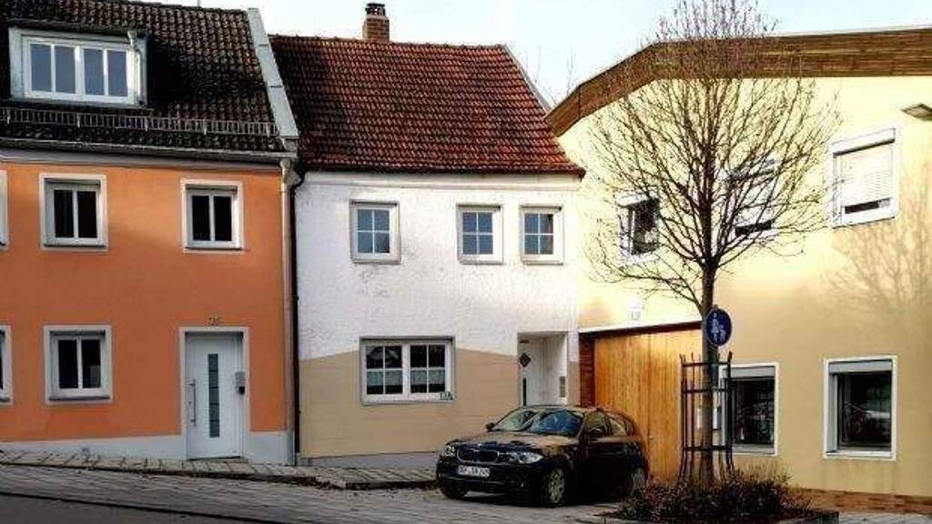 Haus zur Miete 795 € 6 Zimmer 130 m² 100 m² Grundstück Landau Landau an der Isar 94405