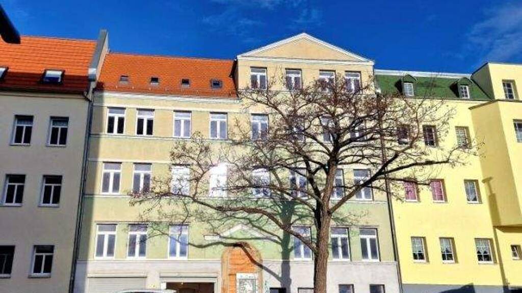 Wohnung zur Miete 695 € 3 Zimmer 75 m² frei ab 01.05.2026 Innenstadt Halle (Saale) 06112