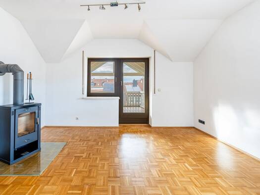 Wohnung zur Miete 560 € 2 Zimmer 56 m² 2. Geschoss frei ab 01.01.2027 Straubing Straubing 94315