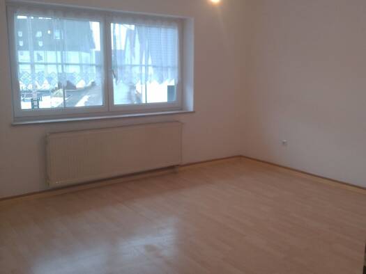 Einfamilienhaus zur Miete 1.350 € 6 Zimmer 150 m² frei ab 01.04.2026 Schwaig Neustadt a.d.Donau 93333