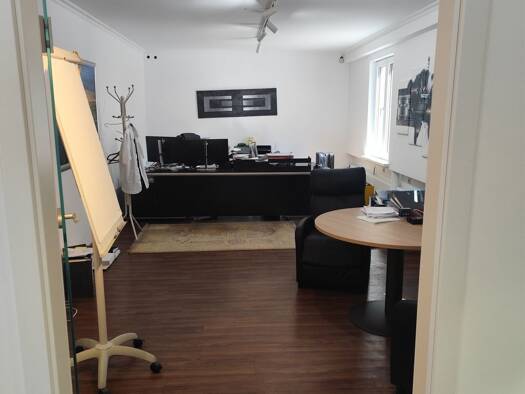 Bürofläche zur Miete 1.900 € 3 Zimmer 270 m² Bürofläche Achern Achern 77855