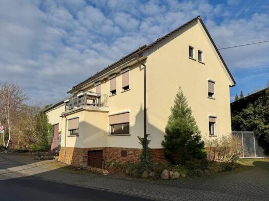 Bauernhaus zum Kauf 190.000 € 7 Zimmer 160 m² 885 m² Grundstück Hachenburg 57627