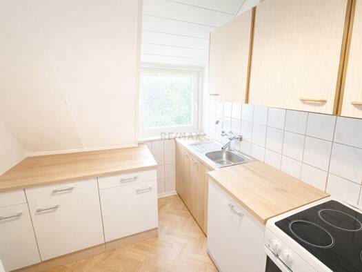 Wohnung zum Kauf 265.000 € 5,5 Zimmer 91 m² 1. Geschoss frei ab sofort Donzdorf Donzdorf 73072