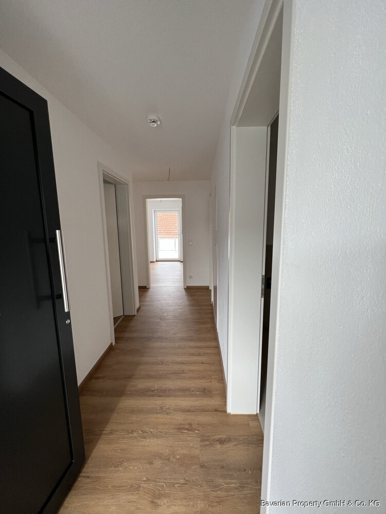 Wohnung zur Miete 850 € 3 Zimmer 89,6 m²<br/>Wohnfläche 01.02.2025<br/>Verfügbarkeit Sünching Sünching 93104