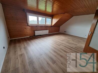 Wohnung zur Miete 590 € 3 Zimmer 80 m² Dachgeschoss, 3. Geschoss frei ab 01.07.2025 Freiherr-Von-Stein-Str. 8 Pfalzel Trier 54293