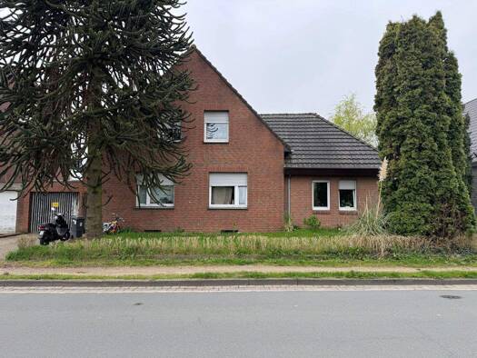 Einfamilienhaus zum Kauf 425.000 € 6 Zimmer 165 m² 707 m² Grundstück frei ab sofort Treppkesweg 73 Materborn Kleve 47533