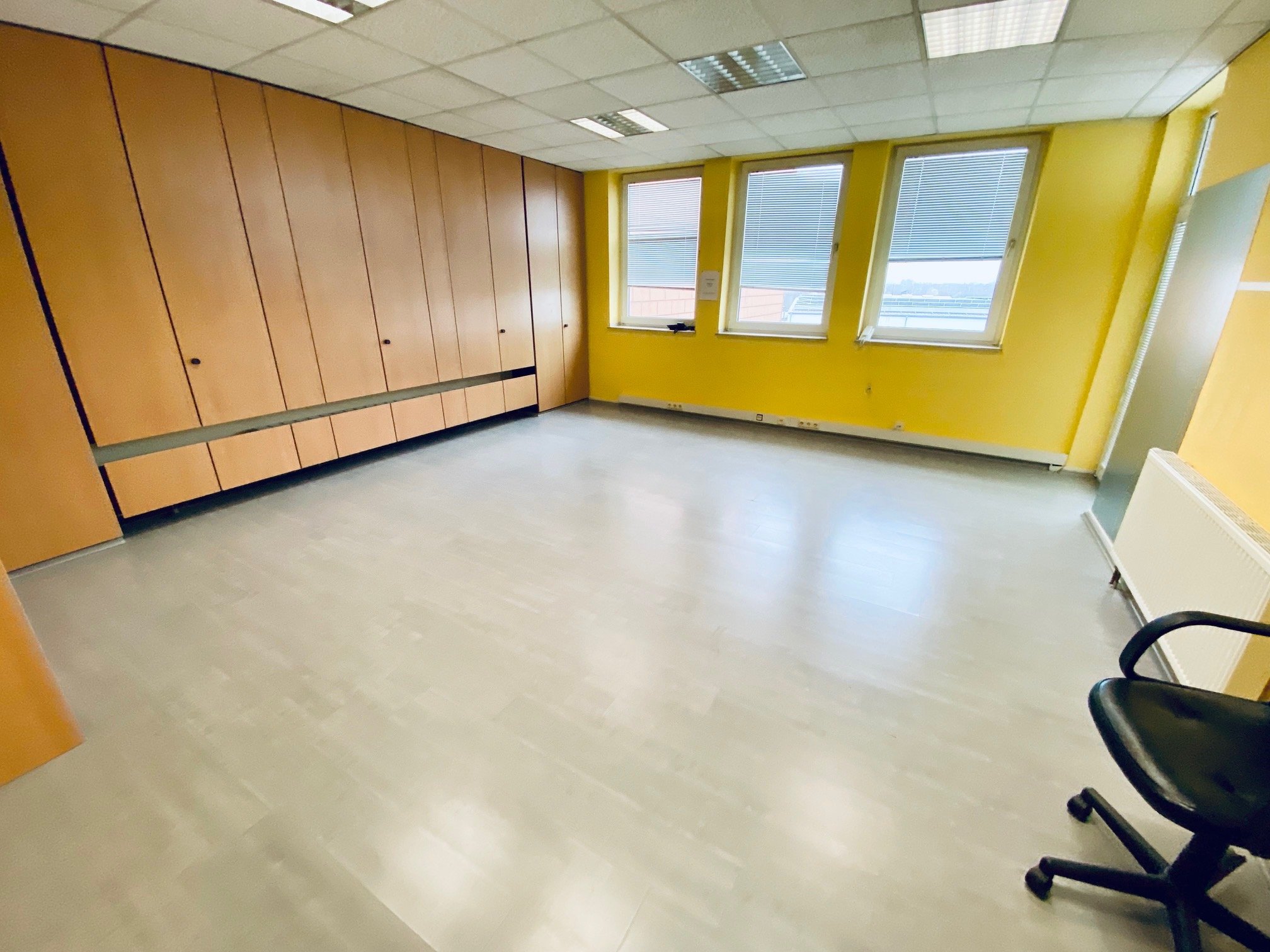 Bürofläche zur Miete 318,60 € 1 Zimmer 35,4 m²<br/>Bürofläche Stadtkern Jülich 52428