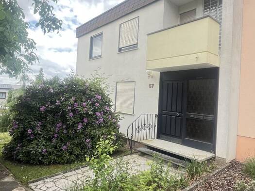Mehrfamilienhaus zum Kauf 350.000 € 8 Zimmer 180 m² 432 m² Grundstück frei ab sofort Saarbrücken 66121