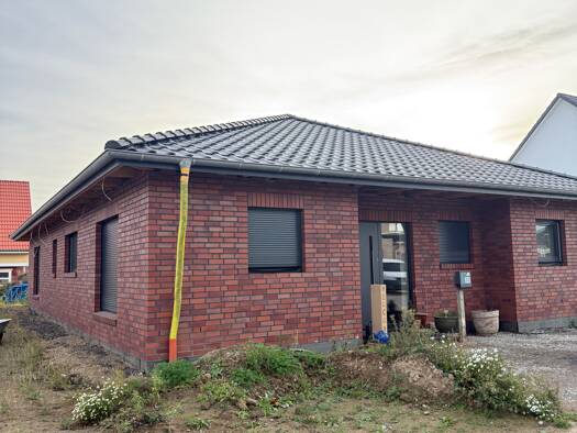 Bungalow zum Kauf provisionsfrei 350.000 € 4 Zimmer 140 m² 660 m² Grundstück frei ab sofort Dorstadt 38312