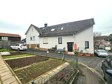 Haus zum Kauf 254.000 € 147 m² 306 m² Grundstück Kirchgasse Griedelbach Waldsolms 35647