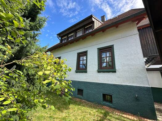 Einfamilienhaus zum Kauf 850.000 € 8 Zimmer 138,7 m² 379 m² Grundstück frei ab sofort Möhringen Möhringen 70565