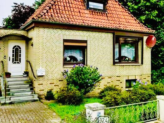 Einfamilienhaus zum Kauf 257.000 € 4 Zimmer 80 m² 730 m² Grundstück frei ab sofort Uetersen 25436