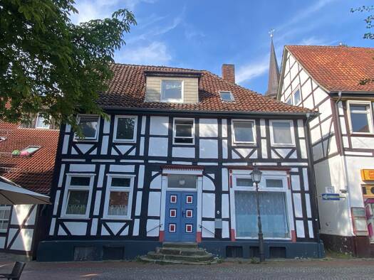 Mehrfamilienhaus zum Kauf 39.000 € 8 Zimmer 275 m² 126 m² Grundstück Bad Münder Bad Münder am Deister 31848