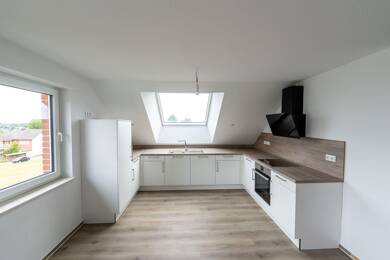 Wohnung zur Miete 800 € 2 Zimmer 70 m² Geschoss 2/2 frei ab 01.08.2025 Huckenstraße 19 Bölhorst Minden 32429