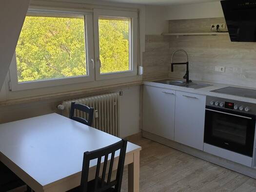 Wohnung zur Miete 830 € 2 Zimmer 68 m² Geschoss 2/3 frei ab sofort Zietenstraße 77 Mühlburg Mühlburg 76185