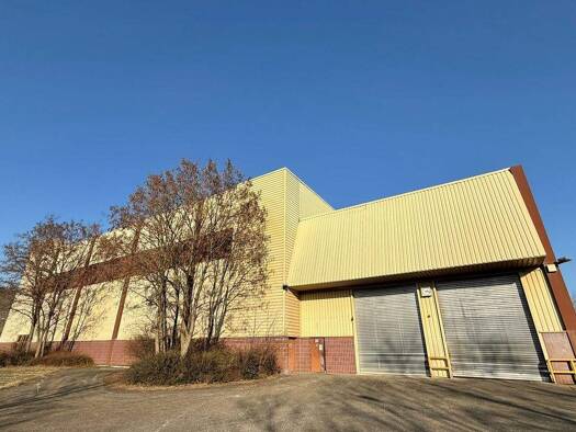 Produktionshalle zur Miete provisionsfrei 6.000 m² Lagerfläche teilbar ab 1.000 m² Süßen 73079