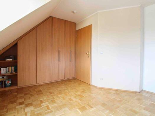 Sonstiges zum Kauf als Kapitalanlage geeignet 99.000 € 3 Zimmer 67,3 m² Bernsdorf Chemnitz 09125