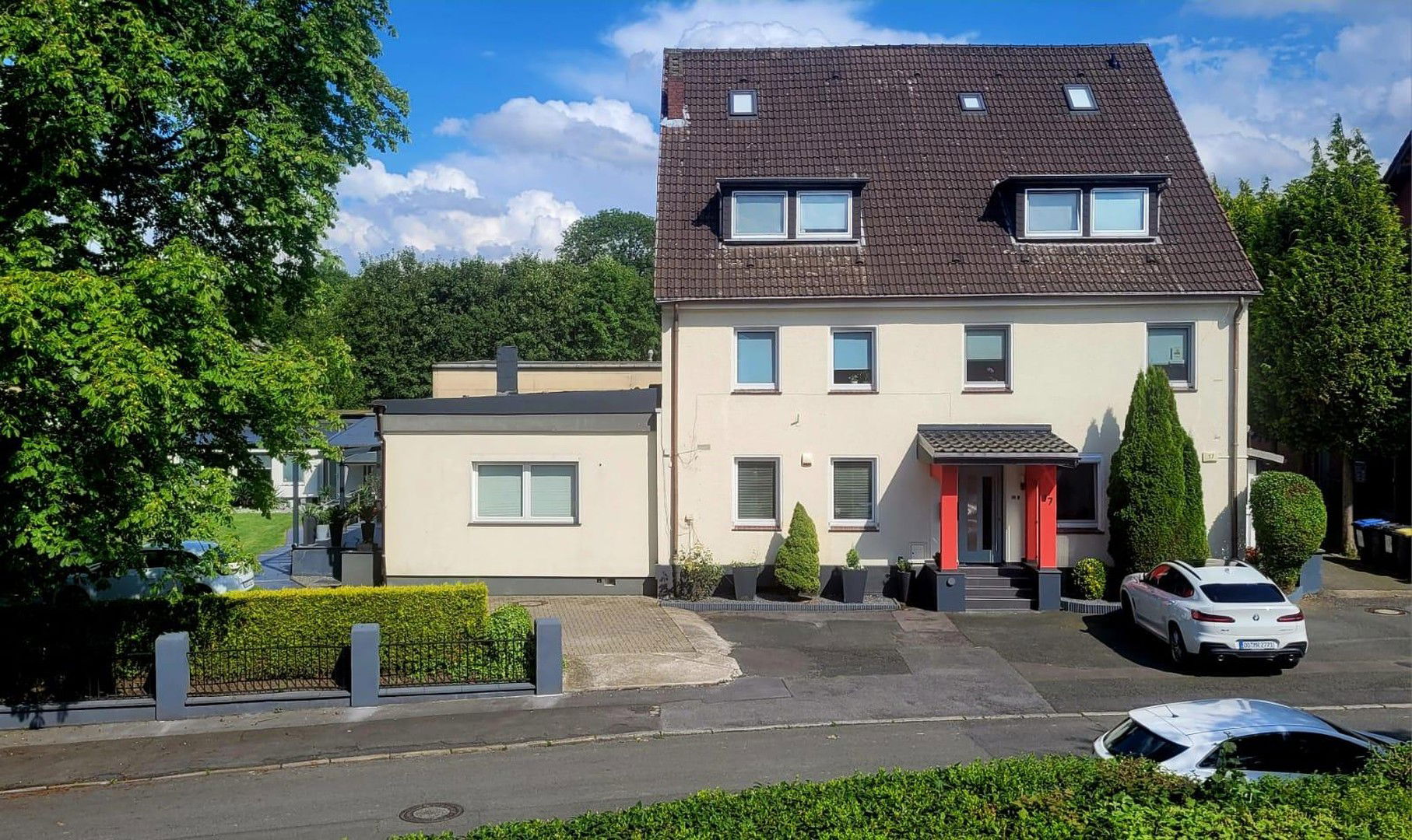 Mehrfamilienhaus zum Kauf provisionsfrei 1.049.000 € 19 Zimmer 571 m²<br/>Wohnfläche 1.248 m²<br/>Grundstück Hostedde Dortmund Hostedde 44329