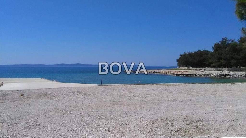 Land-/Forstwirtschaft zum Kauf 120.000 € Vir