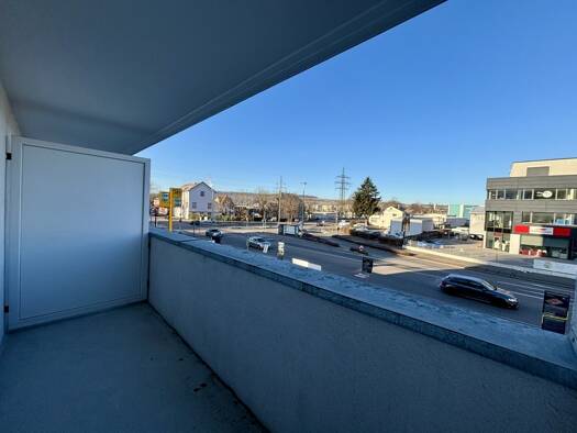 Wohnung zur Miete 1.280 € 3 Zimmer 98 m² 1. Geschoss frei ab sofort Brombacherstr. 78 Lörrach 79539