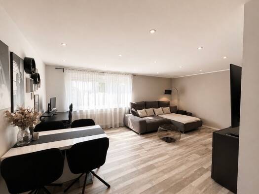 Wohnung zum Kauf provisionsfrei 289.000 € 2 Zimmer 73 m² Geschoss 1/1 Dambach Fürth 90768