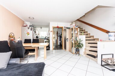 Reihenmittelhaus zum Kauf 399.000 € 4,5 Zimmer 125 m² 145 m² Grundstück Weitenau Steinen 79585