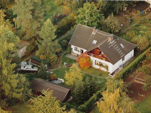 Einfamilienhaus zum Kauf 1.140.000 € 9 Zimmer 230 m² 1.100 m² Grundstück frei ab sofort Kreutles Oberasbach 90522