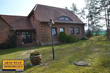 Bauernhaus zum Kauf 399.000 € 7 Zimmer 215 m² 3.243 m² Grundstück Dorf Poltnitz Dorf Poltnitz 19376