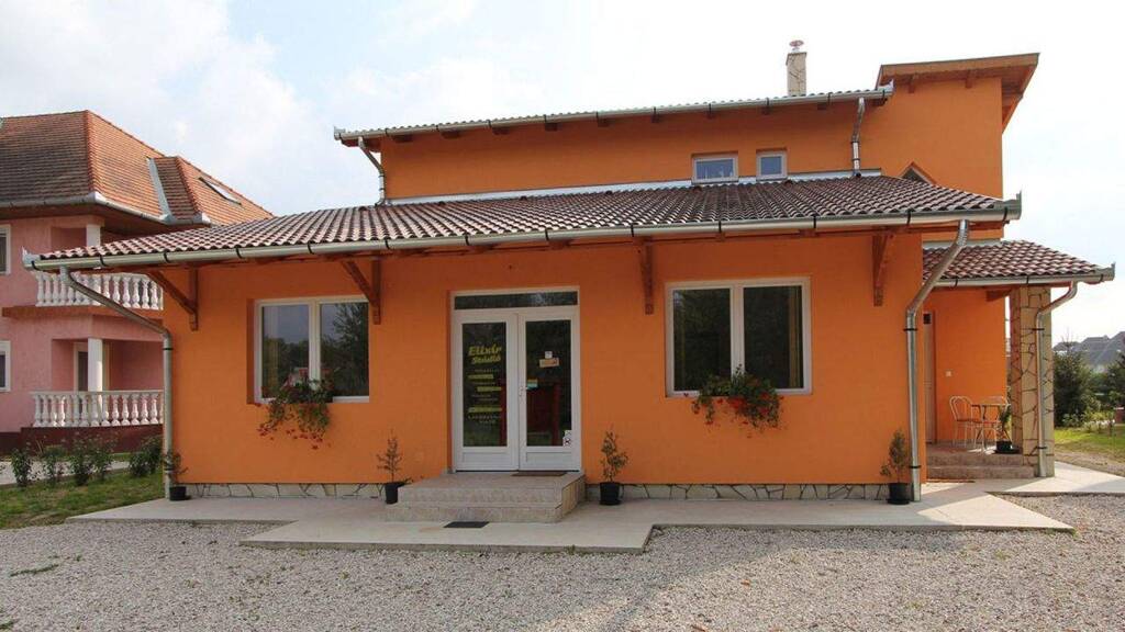 Mehrfamilienhaus zum Kauf 298.000 € 10 Zimmer 280 m² 805 m² Grundstück Kehidakustány 8784