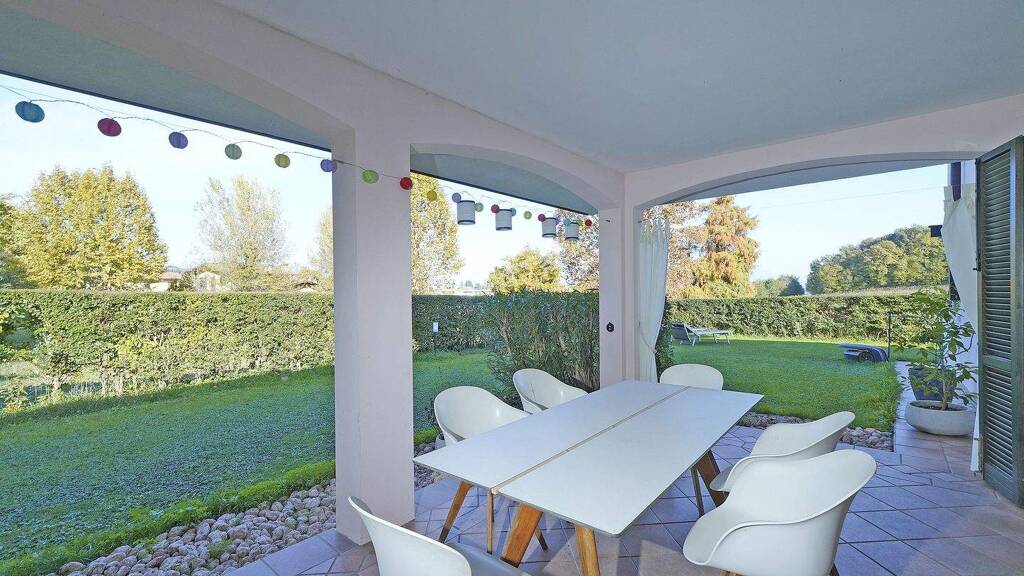 Haus zum Kauf 680.000 € 5 Zimmer 140 m² 200 m² Grundstück frei ab sofort Via Prais Padenghe sul Garda