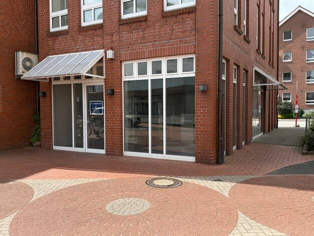Laden zur Miete 990 € 153 m² Verkaufsfläche Uetersen 25436