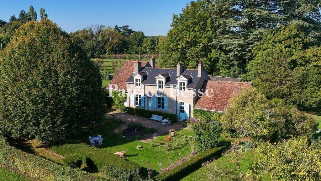 Einfamilienhaus zum Kauf 690.000 € 7 Zimmer 146 m² 68.018 m² Grundstück Centre Ville Blois 41000