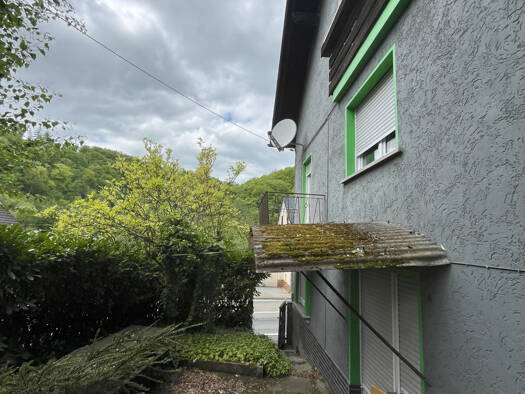Mehrfamilienhaus zum Kauf 199.000 € 7 Zimmer 200 m² 360 m² Grundstück frei ab sofort Arzbach 56337