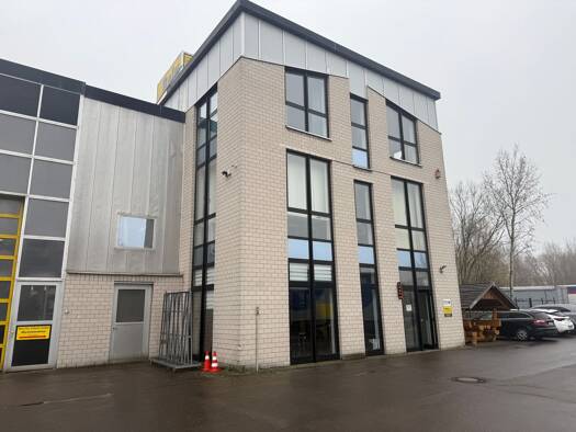 Büro zur Miete provisionsfrei 1.100 € 3 Zimmer 220 m² Bürofläche Großsteinbach Döbeln 04720