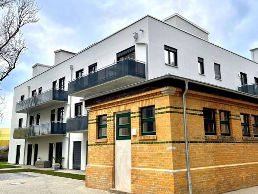 Wohnung zur Miete 800 € 2 Zimmer 70 m² Geschoss 1/3 frei ab sofort Lindenau Leipzig 04177