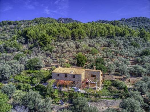 Landhaus zum Kauf 4.500.000 € 9 Zimmer 532 m² 79.594 m² Grundstück Soller 07100