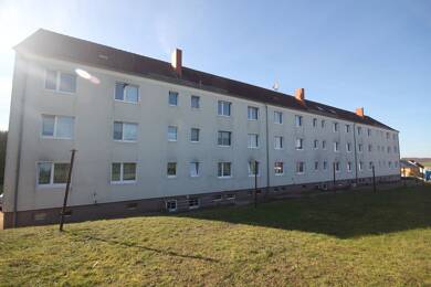 Wohnung zur Miete 325 € 3 Zimmer 64,8 m² 2. Geschoss frei ab sofort Mastener Weg 10 Limmritz Döbeln 04720