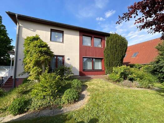 Einfamilienhaus zum Kauf 315.000 € 6 Zimmer 170 m² 649 m² Grundstück Stadthagen 31655