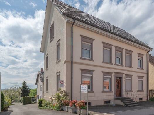 Hotel zum Kauf 415.000 € 19 Zimmer 464 m² Grundstück Gailingen am Hochrhein 78262