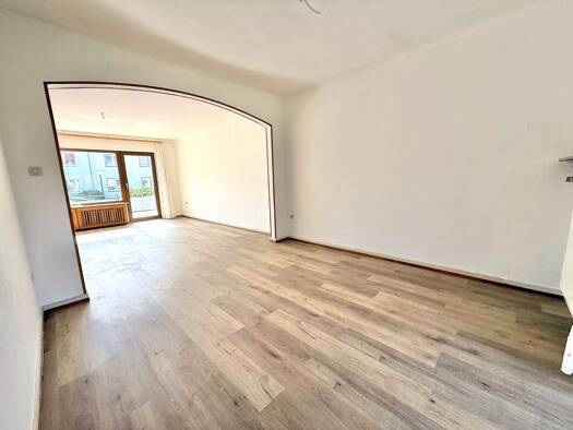 Einfamilienhaus zur Miete 1.600 € 6 Zimmer 150 m² 692 m² Grundstück Homburg 66424