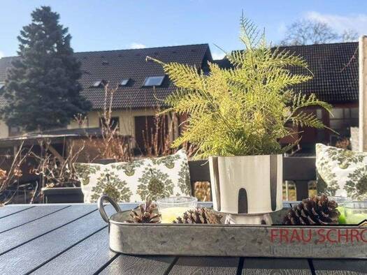 Haus zum Kauf 295.000 € 5 Zimmer 104,2 m² 332 m² Grundstück Gottmadingen 78244