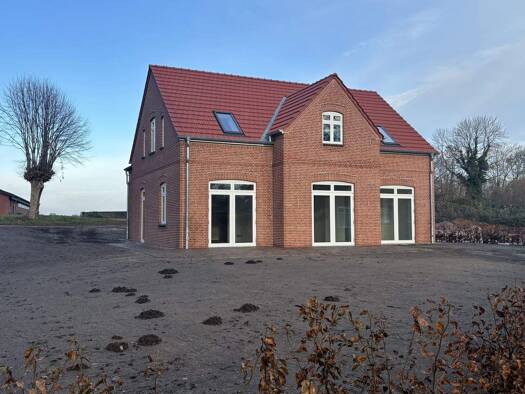 Einfamilienhaus zur Miete - Erstbezug 2.600 € 6 Zimmer 195 m² 800 m² Grundstück Dorfstraße 48 Ostenfeld 24790