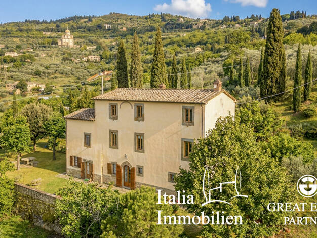 Bauernhaus zum Kauf 2.300.000 € 10 Zimmer 247 m² 28.000 m² Grundstück Cortona 52044