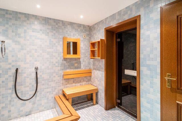 Property thumbnail 12