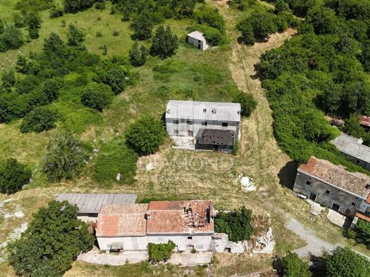 Einfamilienhaus zum Kauf 100.000 € 5 Zimmer 998 m² Grundstück Barban 52207