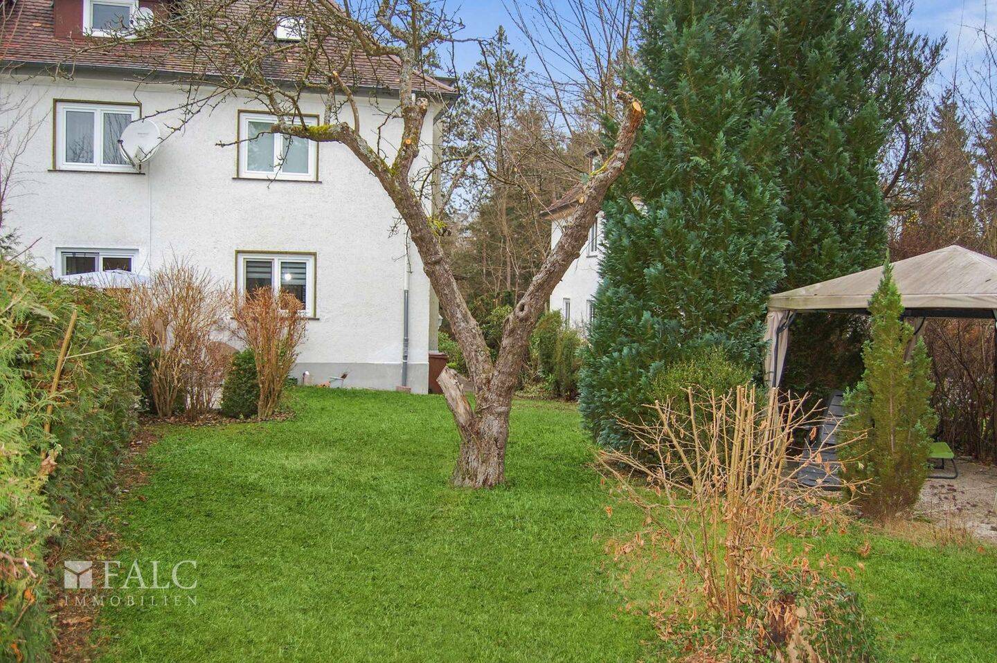 Mehrfamilienhaus zum Kauf - Ansicht 2