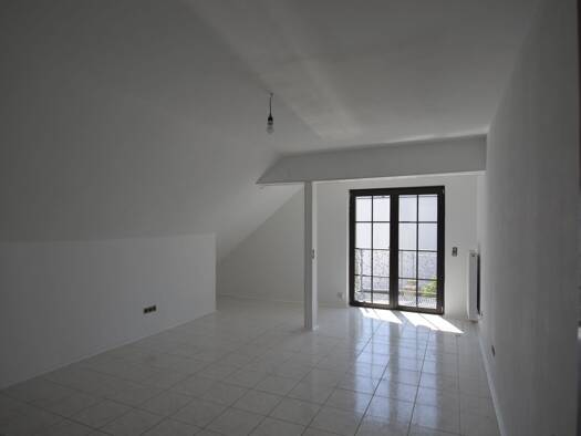 Wohnung zur Miete 960 € 2,5 Zimmer 87 m² Geschoss 1/2 frei ab 01.09.2026 Wiesenstraße 20 Hambrücken 76707