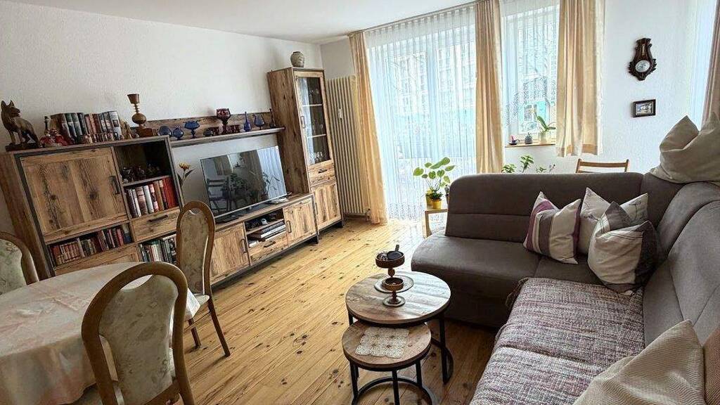 Wohnung zur Miete nur mit Wohnberechtigungsschein 341 € 2 Zimmer 59,9 m² 1. Geschoss frei ab 01.06.2026 Stadtbachring 31 Zeulenroda Zeulenroda-Triebes 07937
